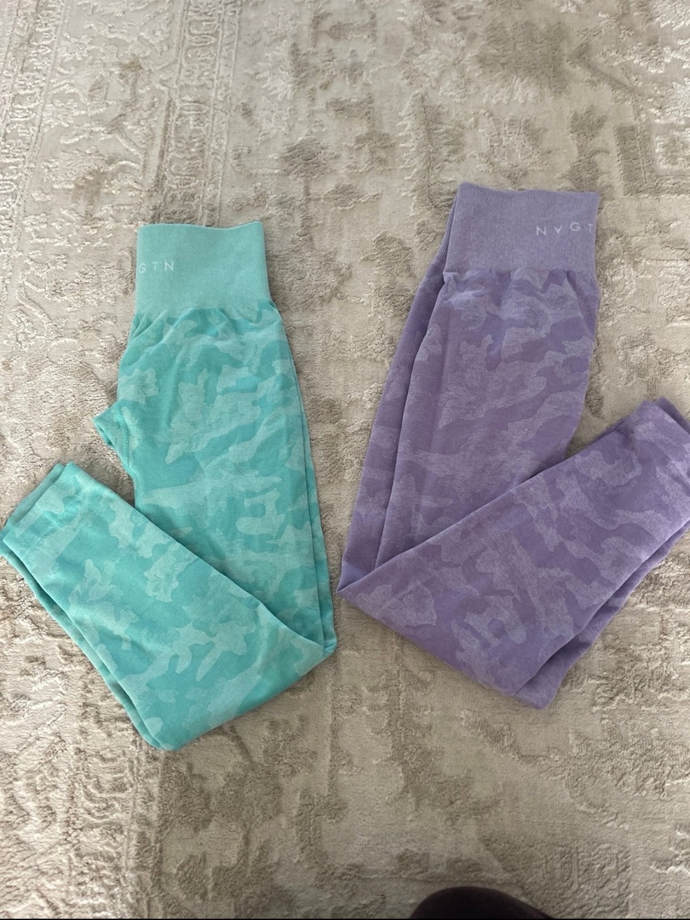 NVGTN Seamless Camo Leggings - Teal and Lavender